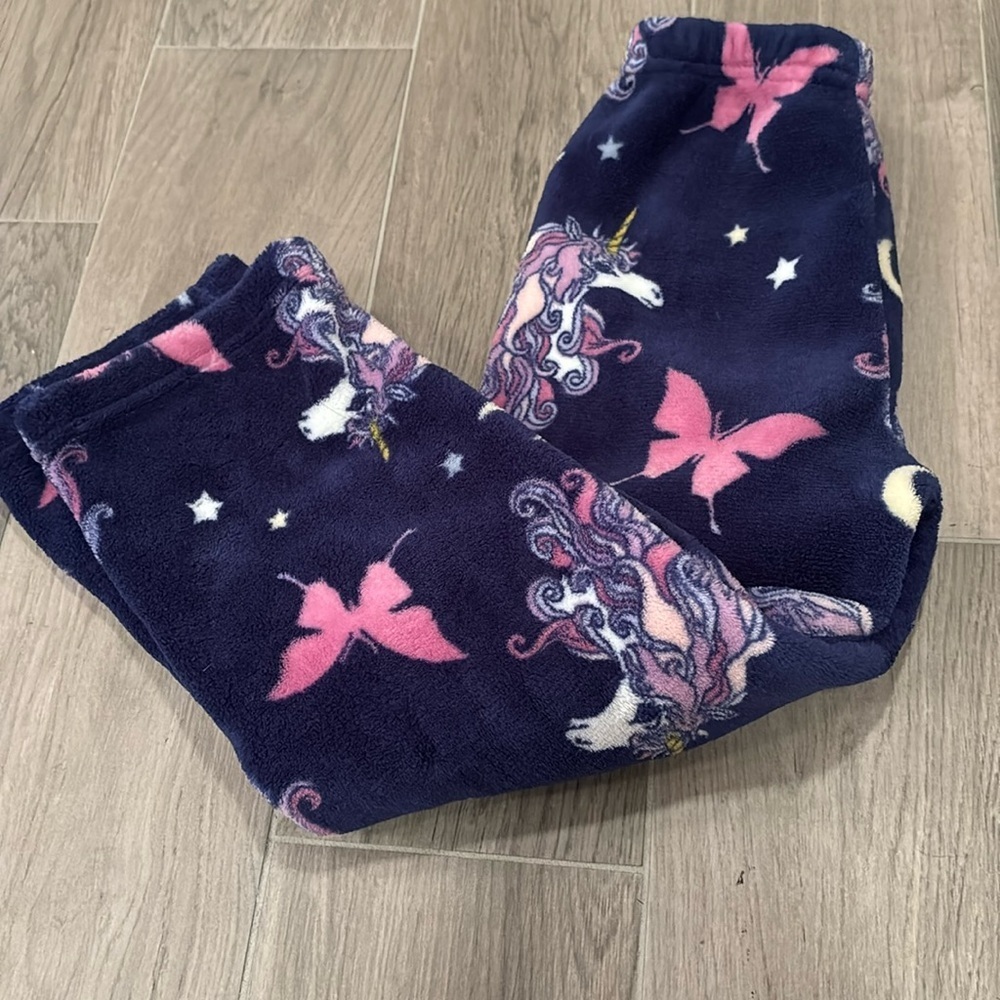 Heart Breaker Girls Unicorn and Butterfly Pajama Size 4/5